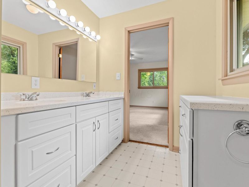 926 S Hempstead Road, Westerville, OH 43081 Photo 21