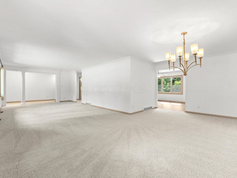 926 S Hempstead Road, Westerville, OH 43081 Photo 6