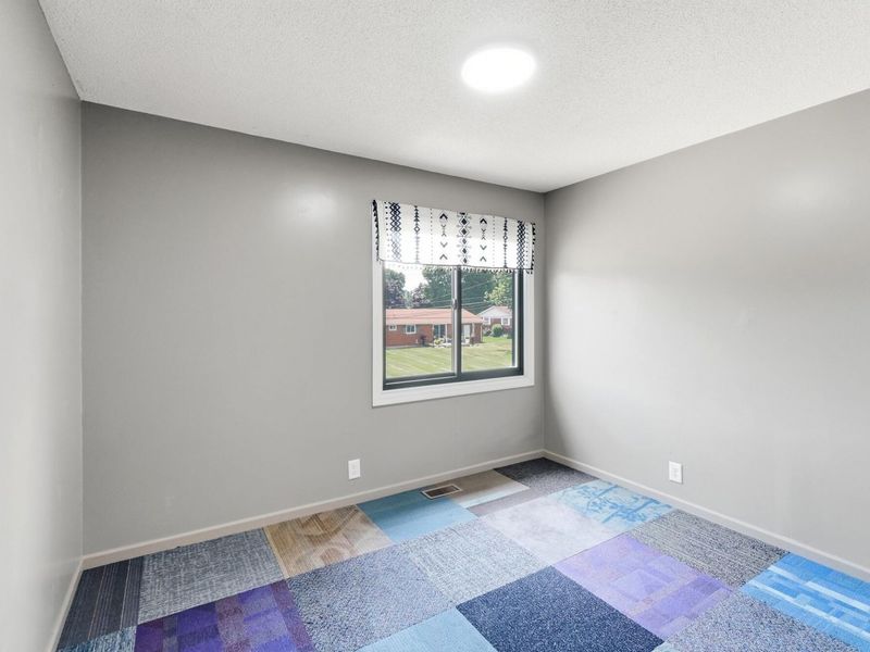 813 N Circle Drive, Wapakoneta, OH 45895 Photo 22