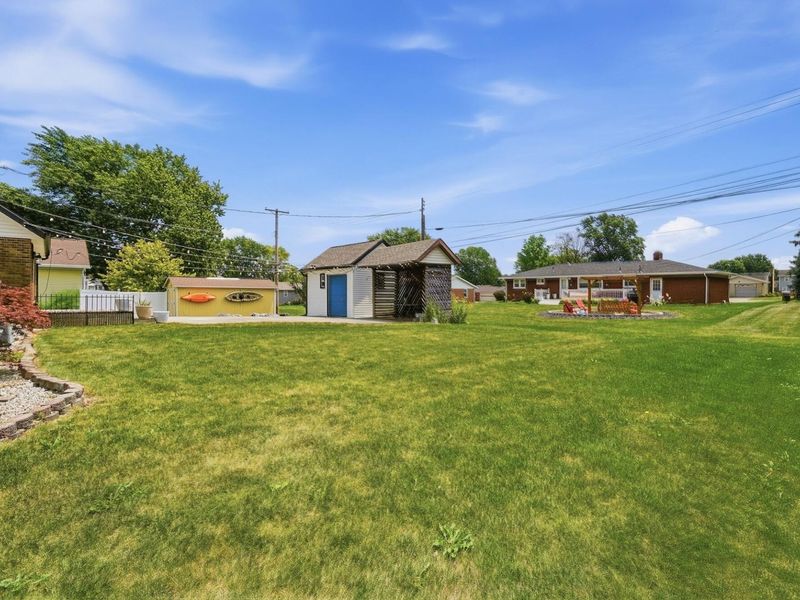813 N Circle Drive, Wapakoneta, OH 45895 Photo 42