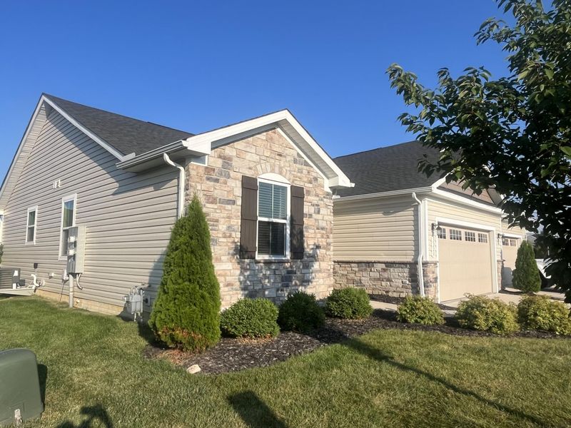 2220 Mcclouds Square, Marysville, OH 43040 Photo 2