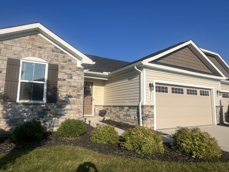 2220 Mcclouds Square, Marysville, OH 43040 Photo 3