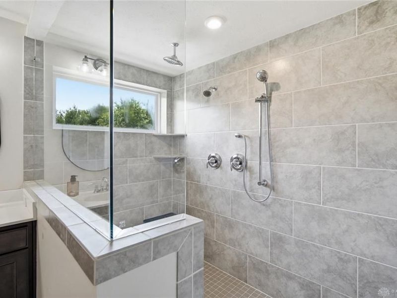 1720 Red Clover Drive, Turtlecreek Township, OH 45036 Photo 35