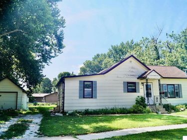 14151 Heywood Street, Waverly, NE 68462