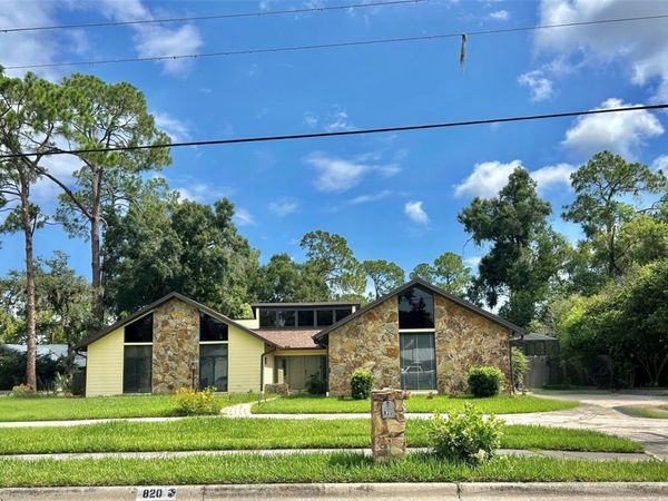 820 DRUID HILLS ROAD , TAMPA, FL 33617
