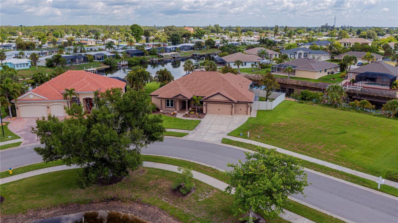 8730 Mystic Circle, North Port, FL 34287 Photo
