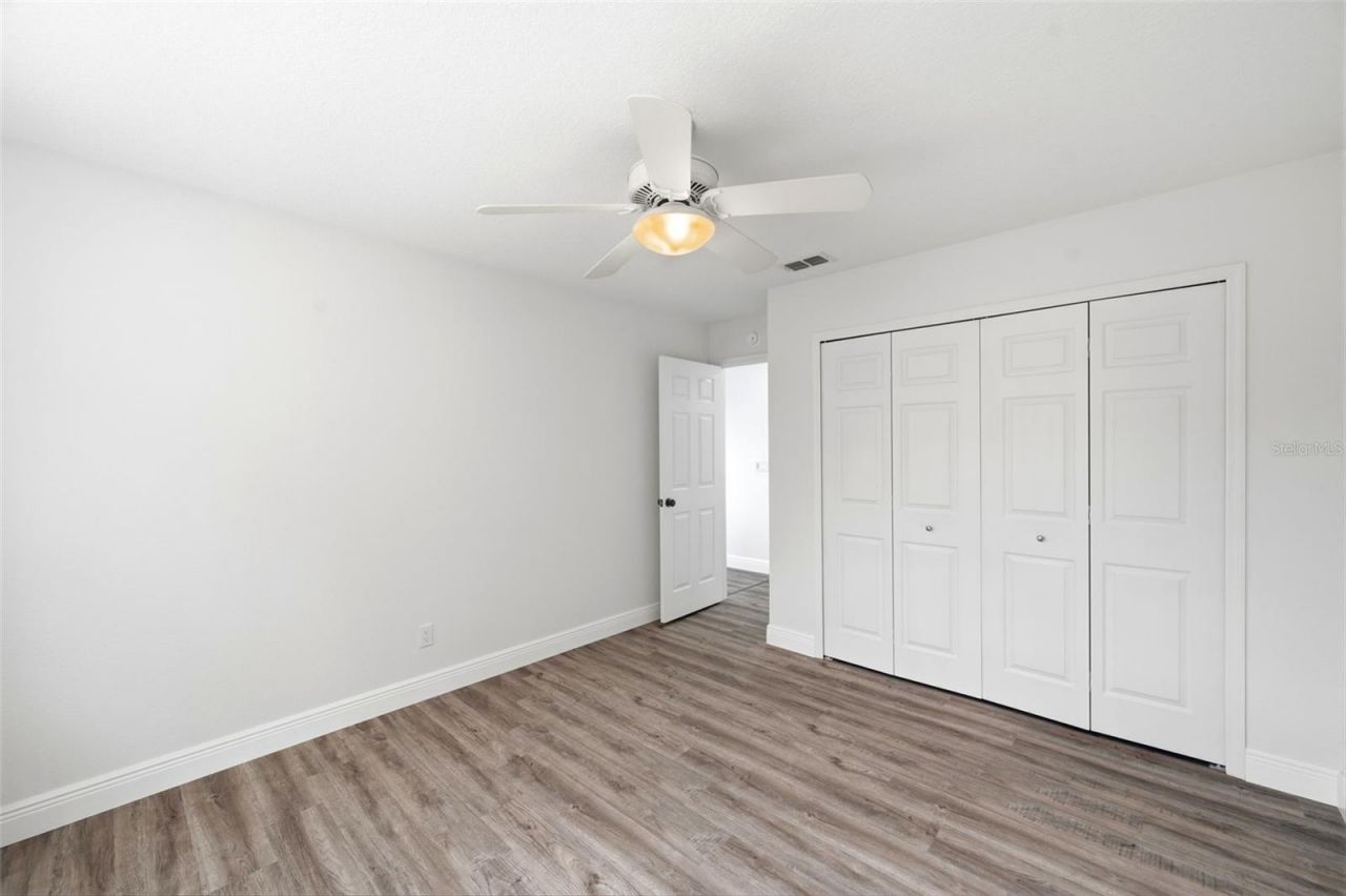 980 Live Oak Avenue Ne, Saint Petersburg, FL 33703 Photo