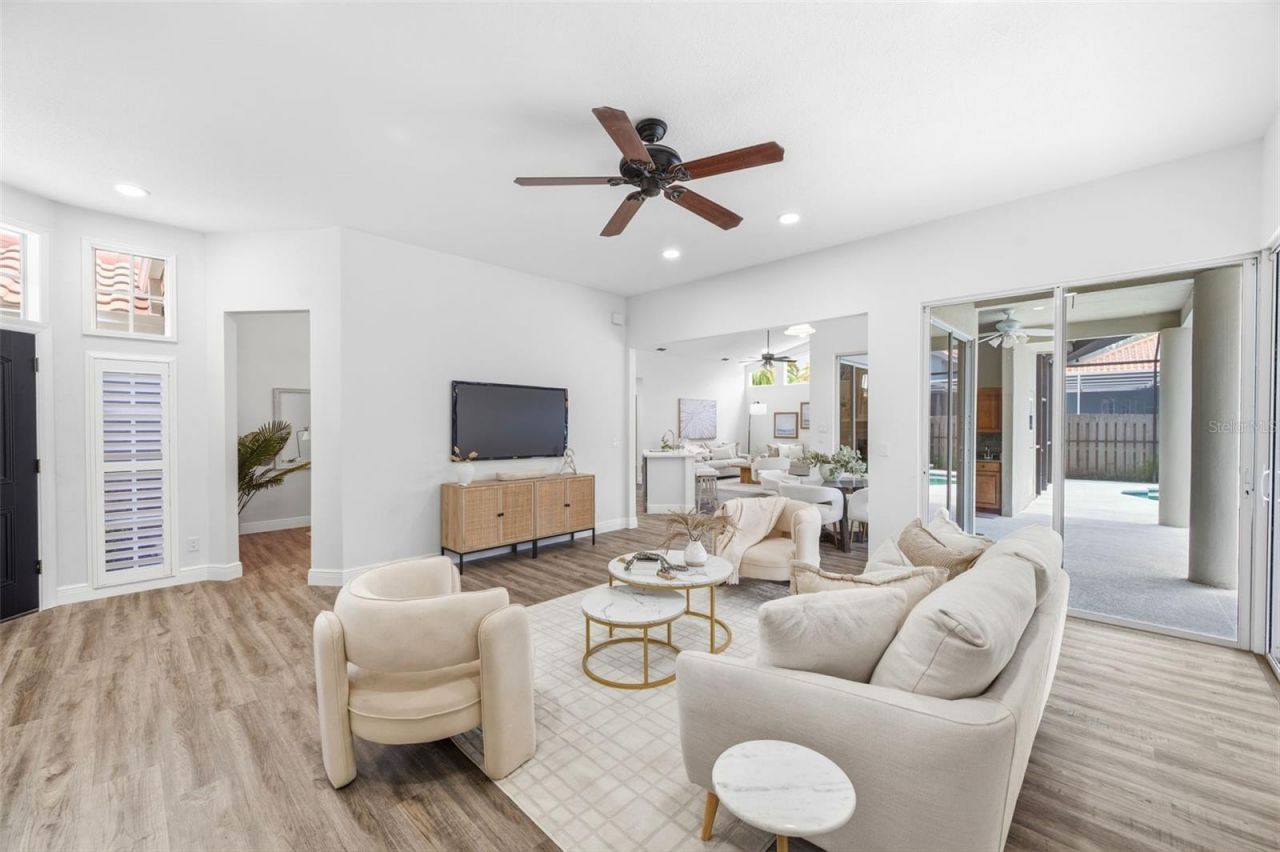 980 Live Oak Avenue Ne, Saint Petersburg, FL 33703 Photo