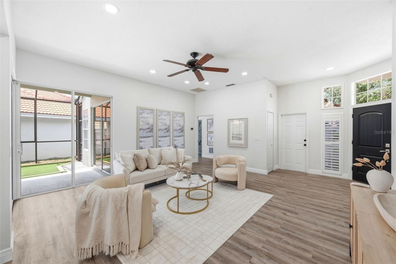 980 Live Oak Avenue Ne, Saint Petersburg, FL 33703 Photo