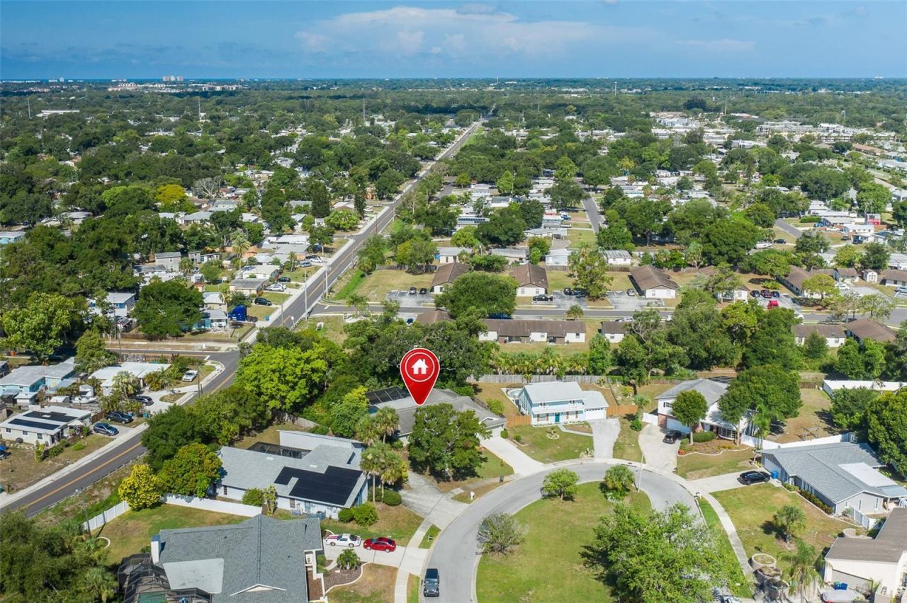 8120 Canterbury Circle, Seminole, FL 33777 Photo