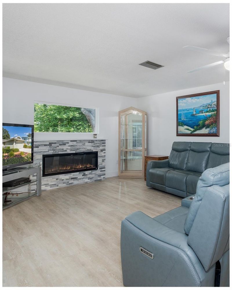 8120 Canterbury Circle, Seminole, FL 33777 Photo