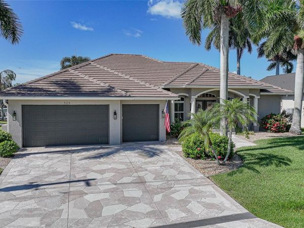 523 SAINT GIRONS COURT , PUNTA GORDA, FL 33950