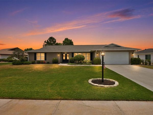 412 STONEHAM DRIVE , SUN CITY CENTER, FL 33573
