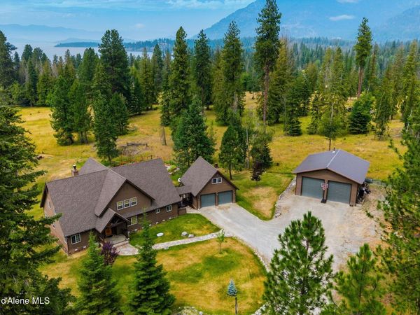 235 Kiebert Loop, Hope, ID 83836