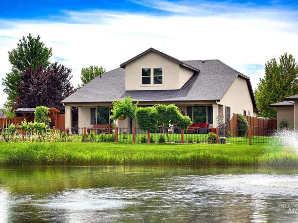 220 S Wildgrass, Star, ID 83669