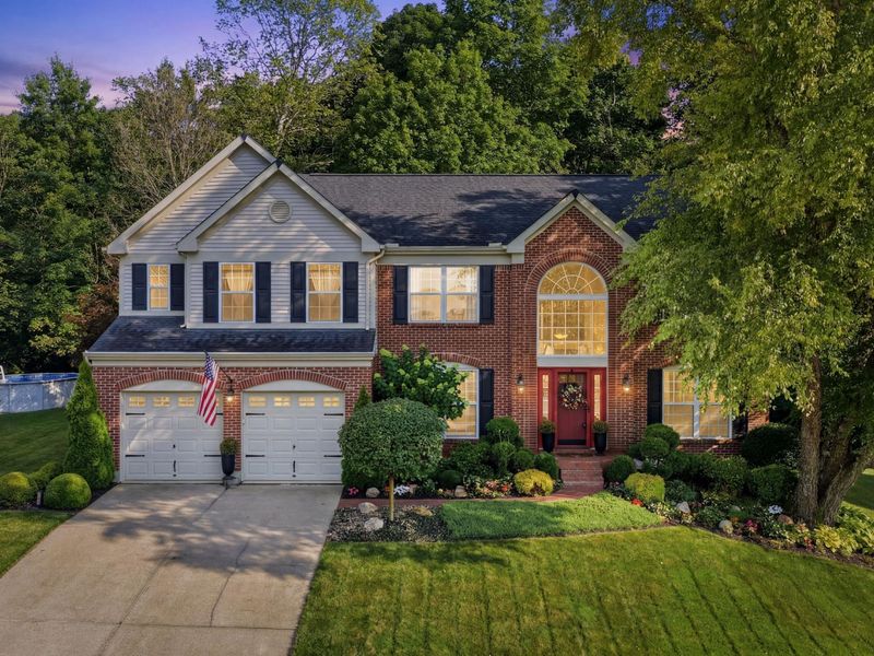 1797 Knollmont Drive, Florence, KY 41042 Photo 1