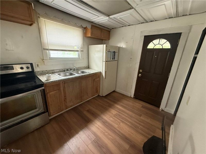 14318 Alder Avenue, East Cleveland, OH 44112 Photo 4