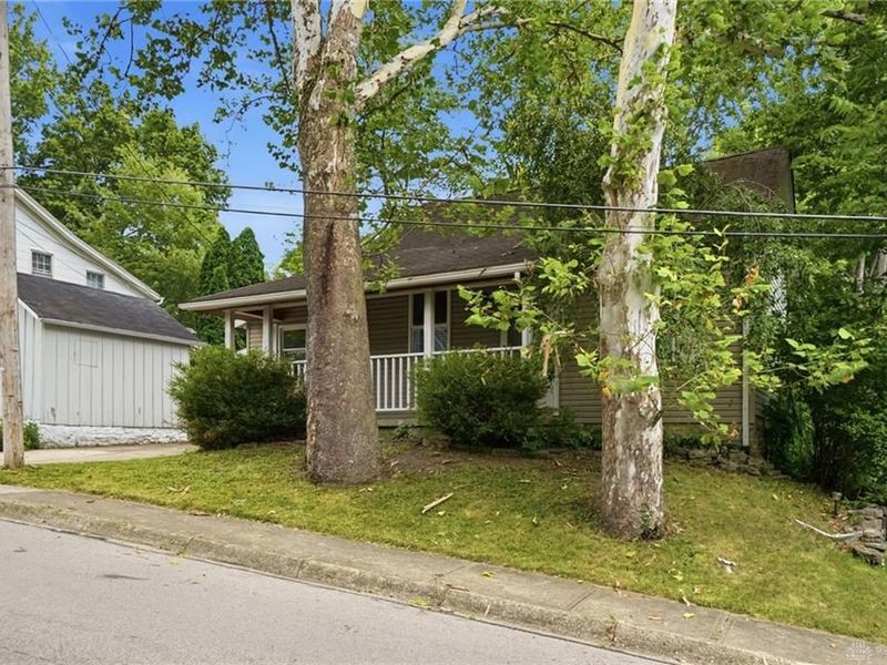 272 S 3rd Street, Waynesville, OH 45068 Photo 3