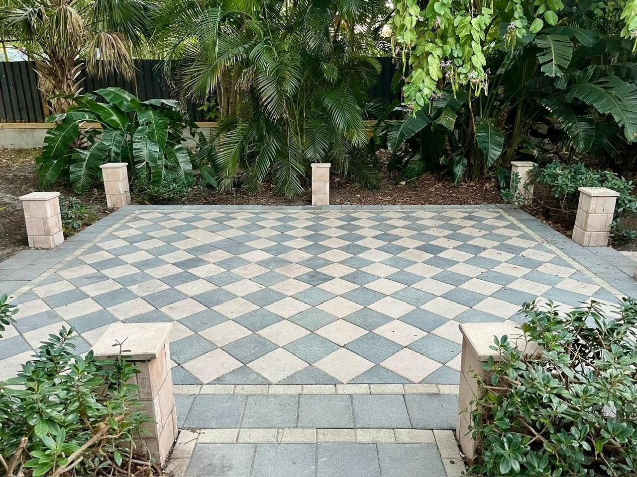 348 Gregory Road, West Palm Beach, FL 33405 Photo