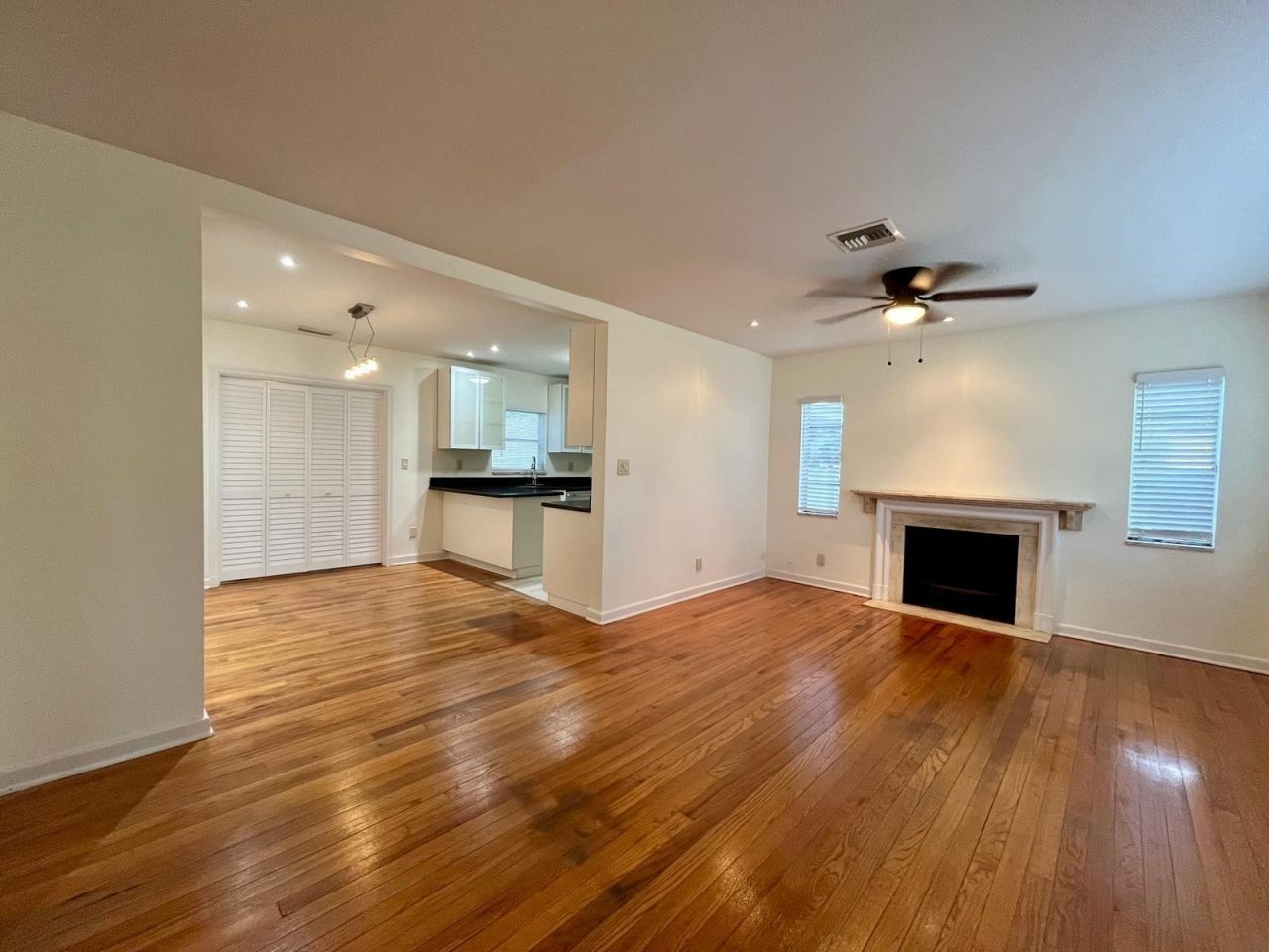 348 Gregory Road, West Palm Beach, FL 33405 Photo