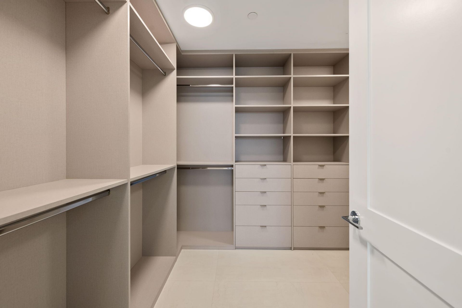 153 N Seabreeze Boulevard, Unit #1903, Fort Lauderdale, FL 33304 Photo