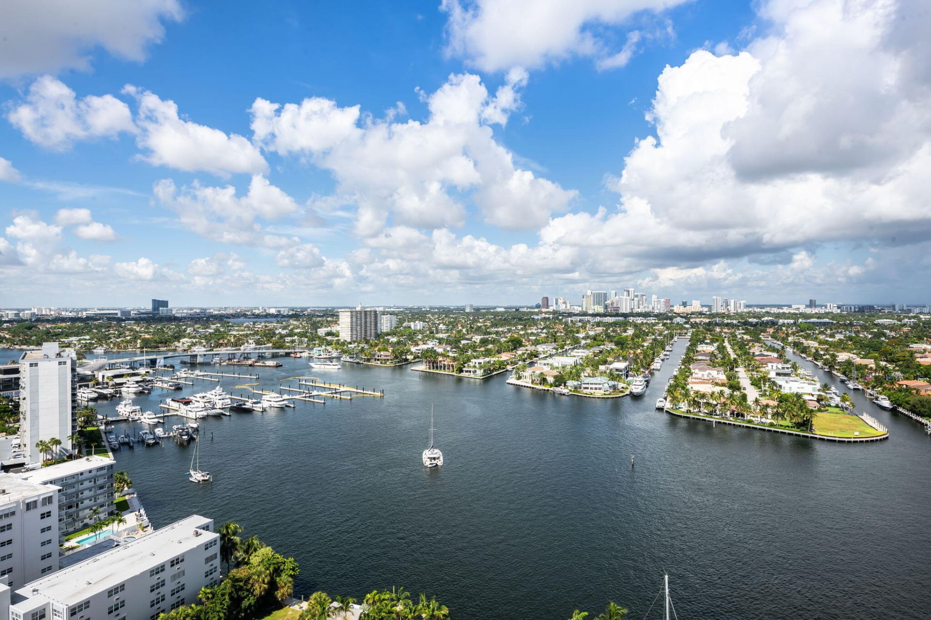 153 N Seabreeze Boulevard, Unit #1903, Fort Lauderdale, FL 33304 Photo