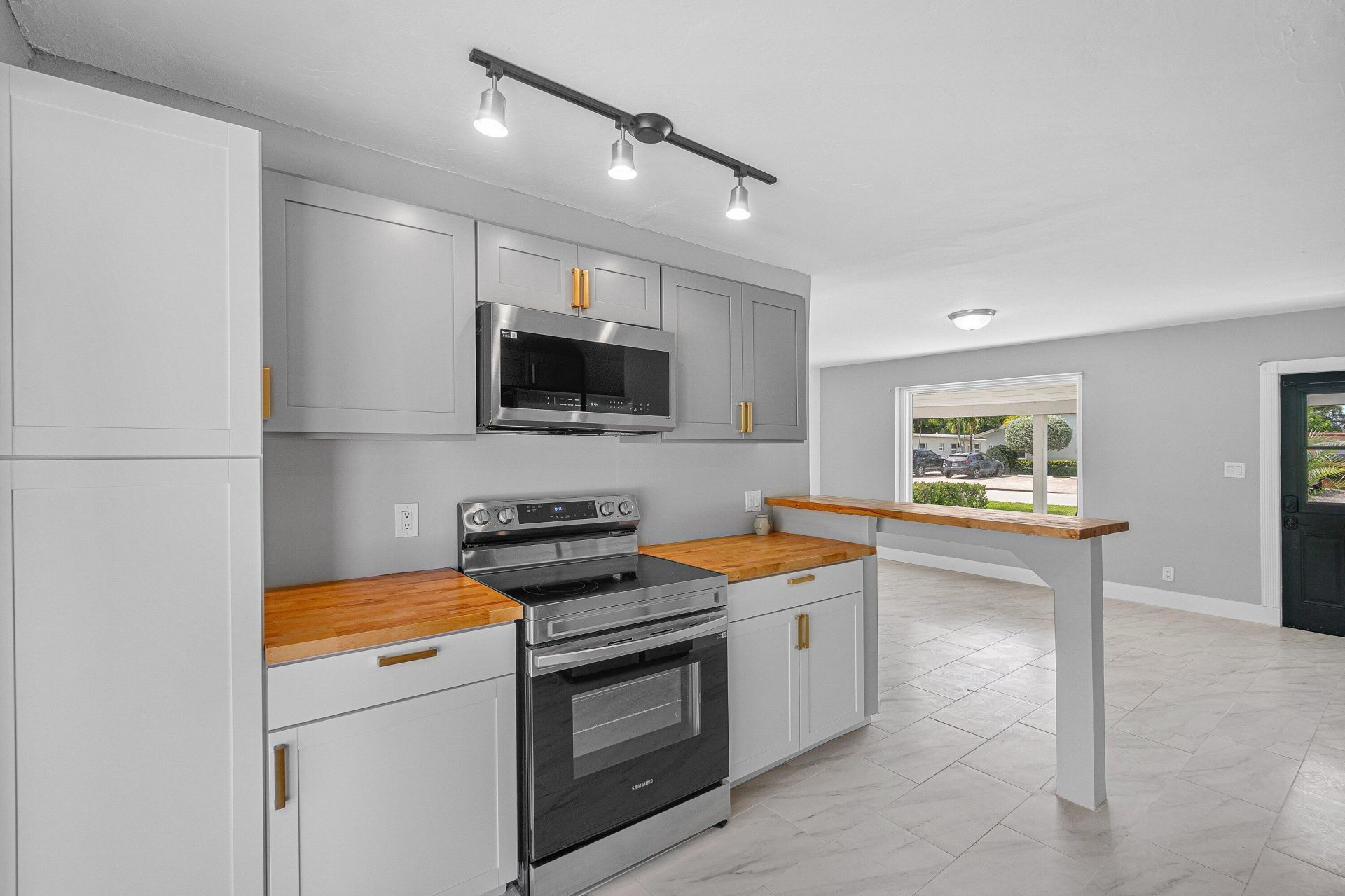 246 NE 13th Street, Delray Beach, FL 33444 Photo