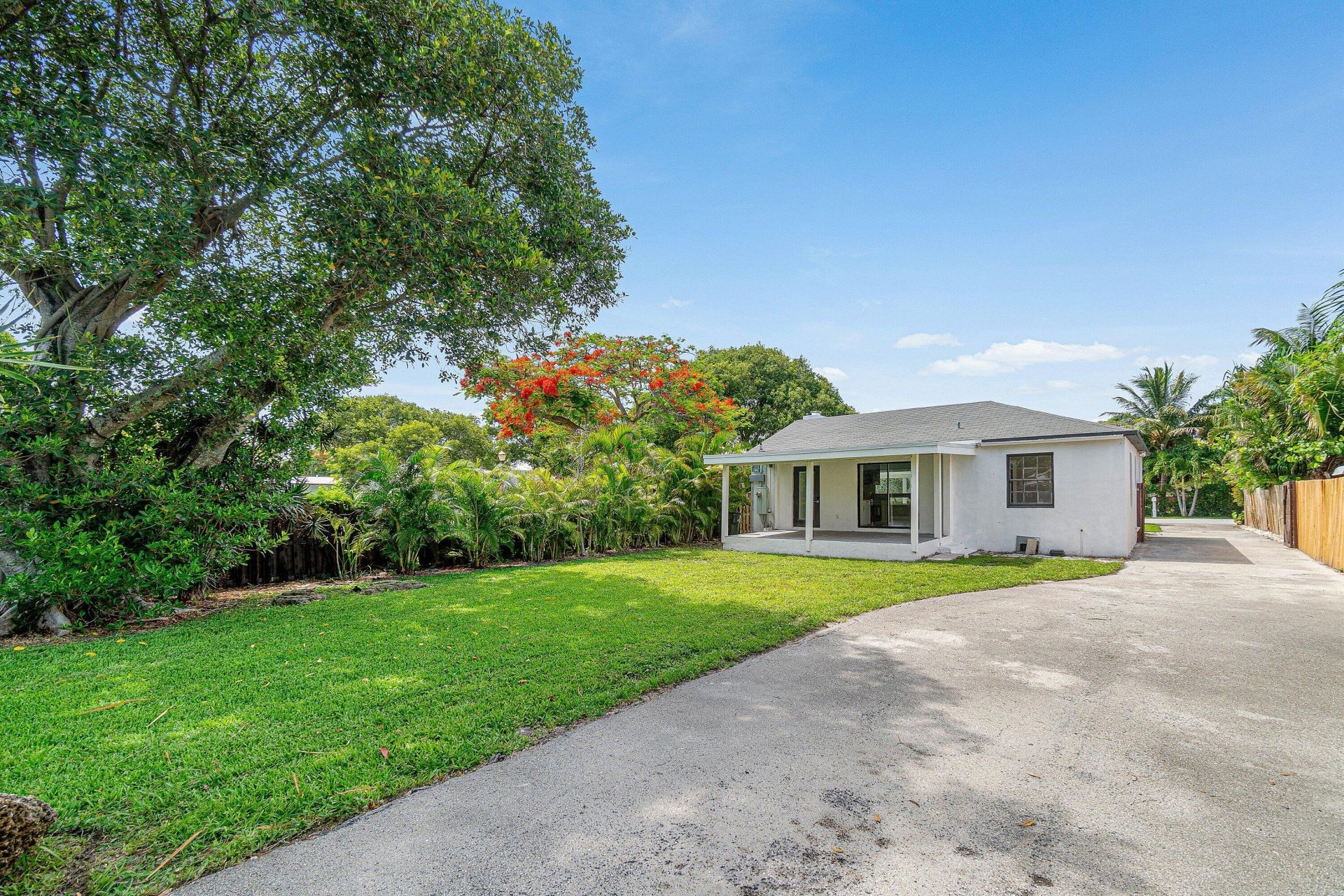 246 NE 13th Street, Delray Beach, FL 33444 Photo