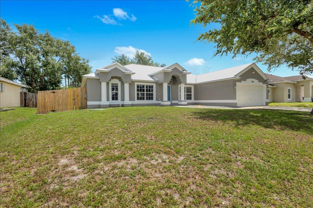 3264 SE Quay Street, Port Saint Lucie, FL 34984 Photo