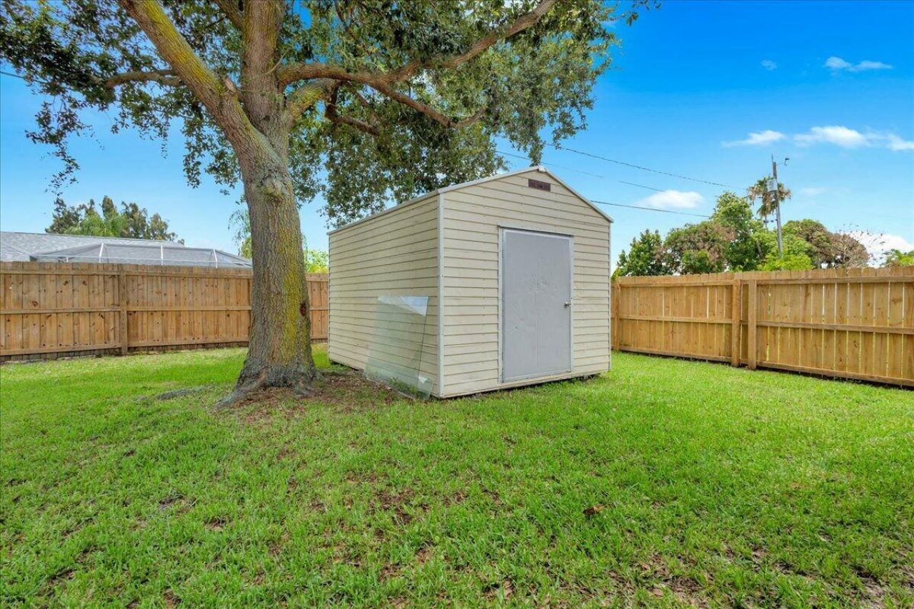 3264 SE Quay Street, Port Saint Lucie, FL 34984 Photo