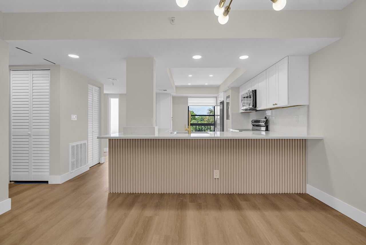 6562 Boca Del Mar Drive, Unit 425, Boca Raton, FL 33433 Photo