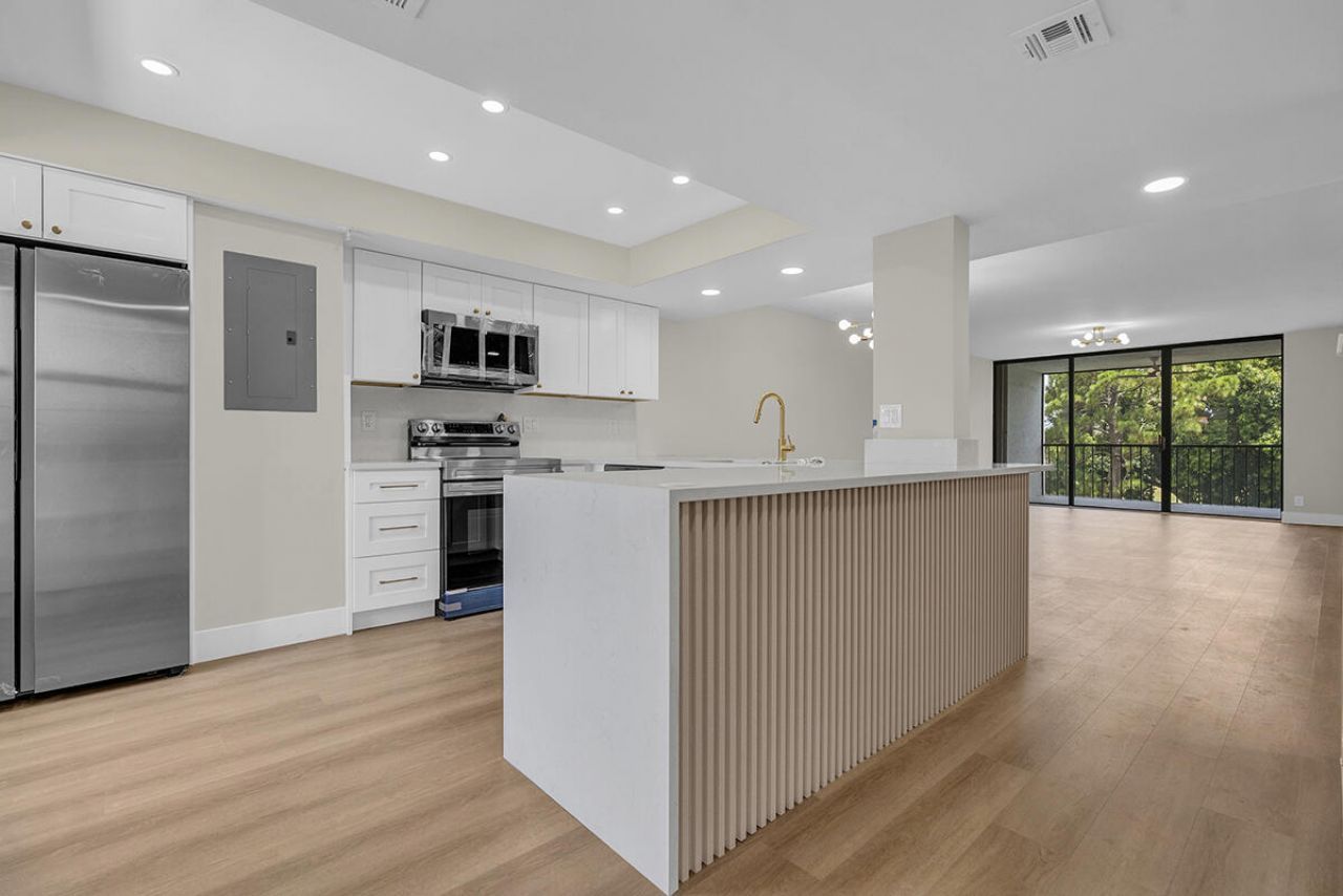 6562 Boca Del Mar Drive, Unit 425, Boca Raton, FL 33433 Photo