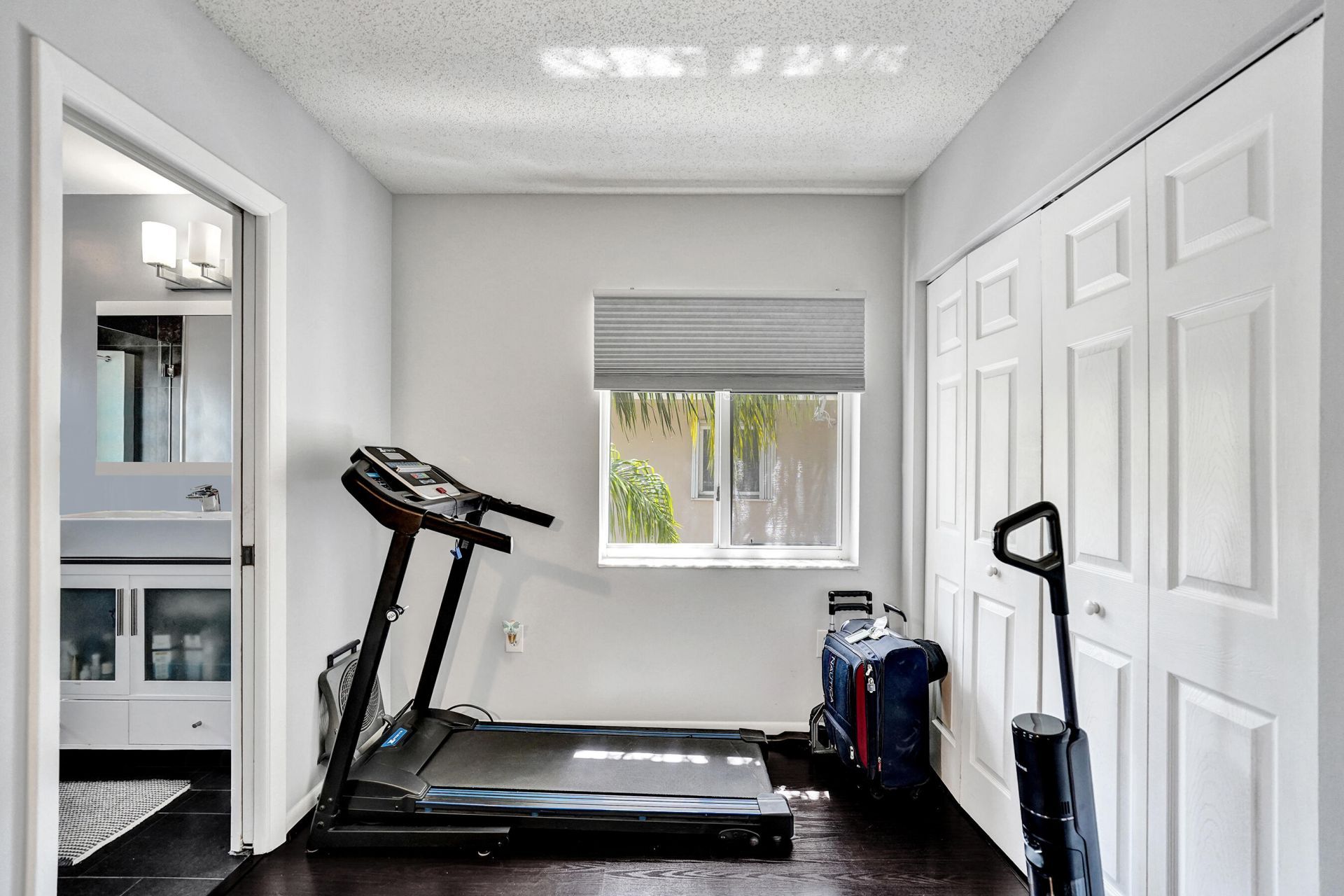 173 Riviera Circle, Weston, FL 33326 Photo