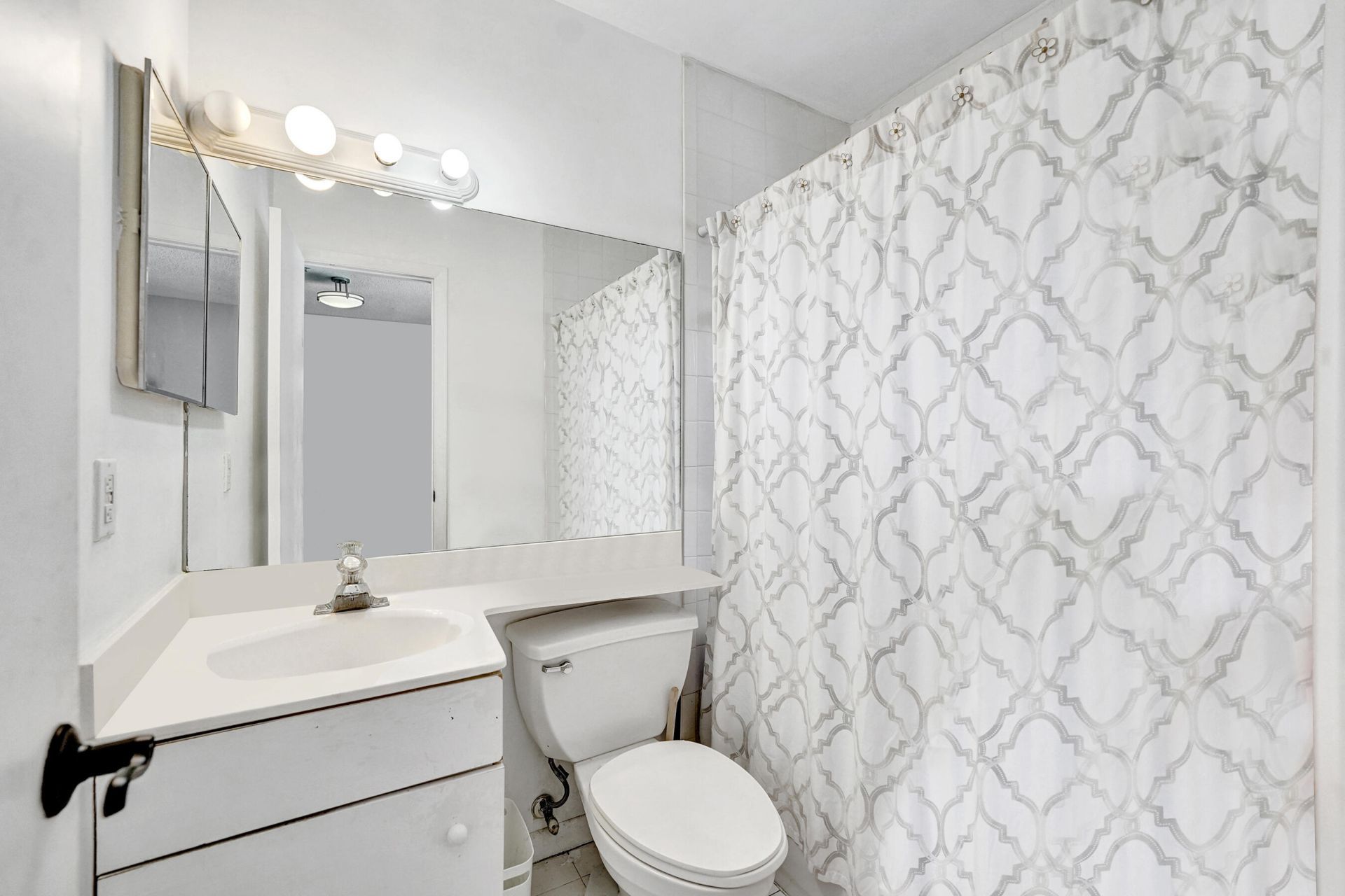 173 Riviera Circle, Weston, FL 33326 Photo