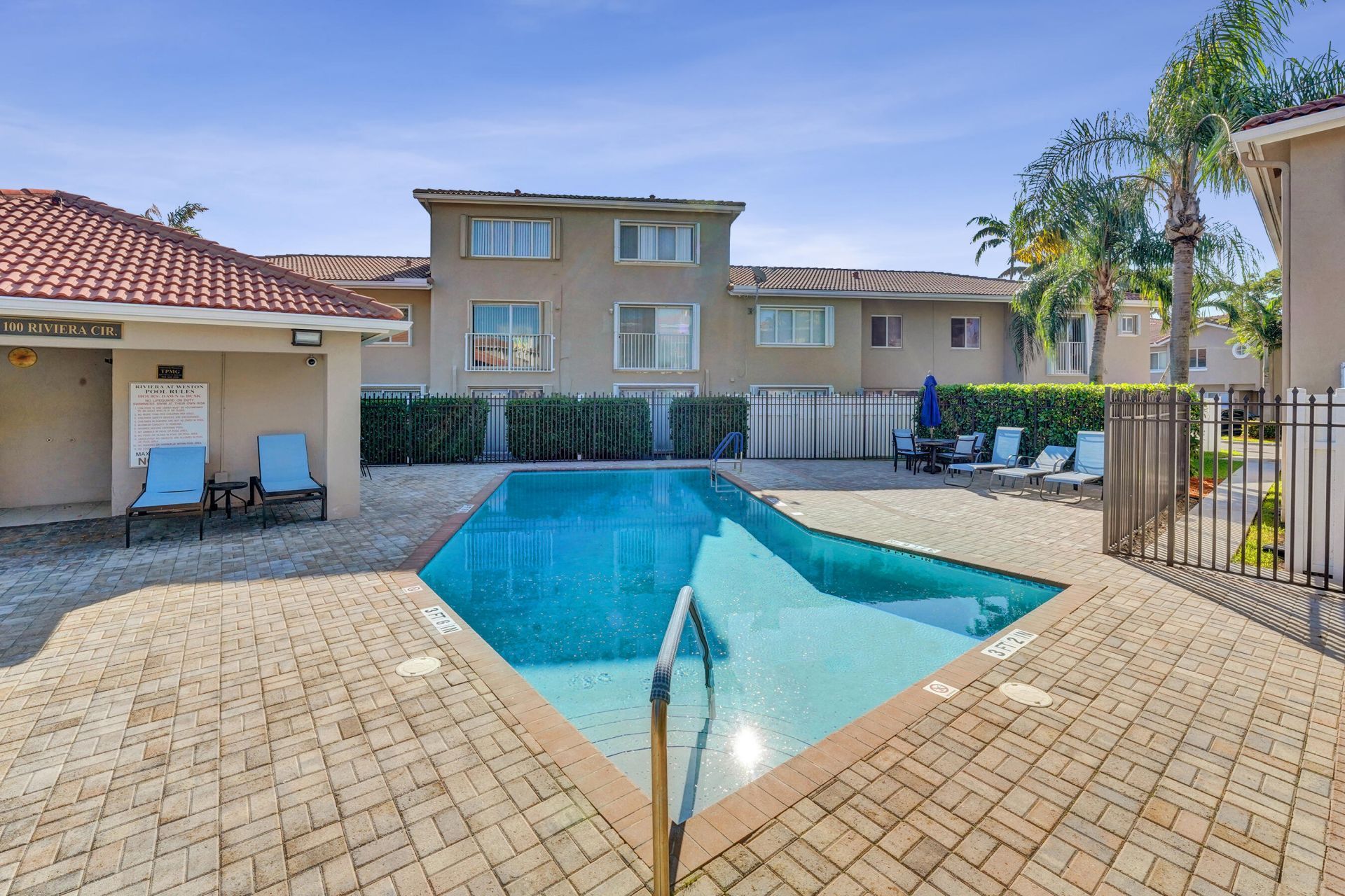173 Riviera Circle, Weston, FL 33326 Photo