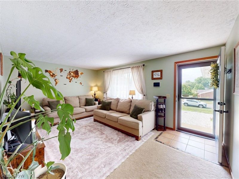 5411 Oakcliff Street SW, Canton, OH 44706 Photo 3
