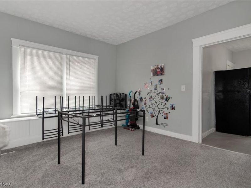 10302 Manor Avenue, Cleveland, OH 44104 Photo 4