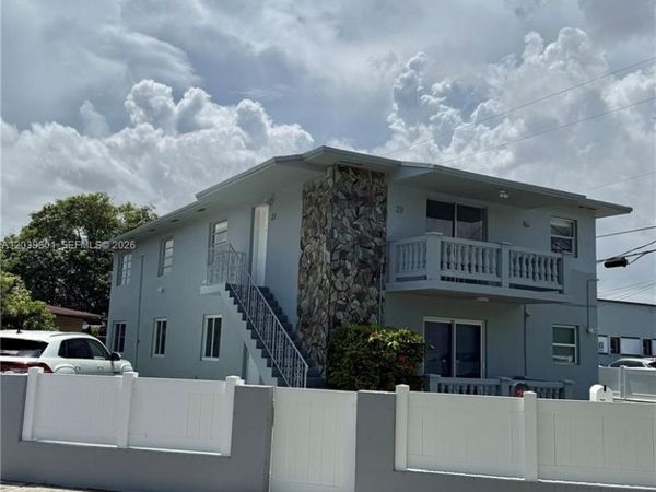 22 SW 55th Ave Rd, Unit 22, Miami, FL 33134