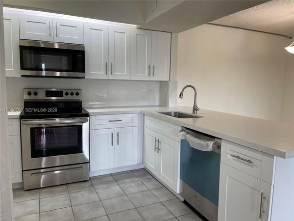 8500 SW 212th St, Unit 307, Cutler Bay, FL 33189