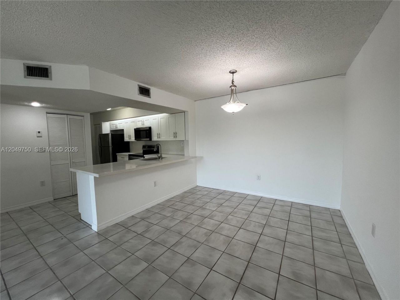 8500 SW 212th St, Unit 307, Cutler Bay, FL 33189 Photo