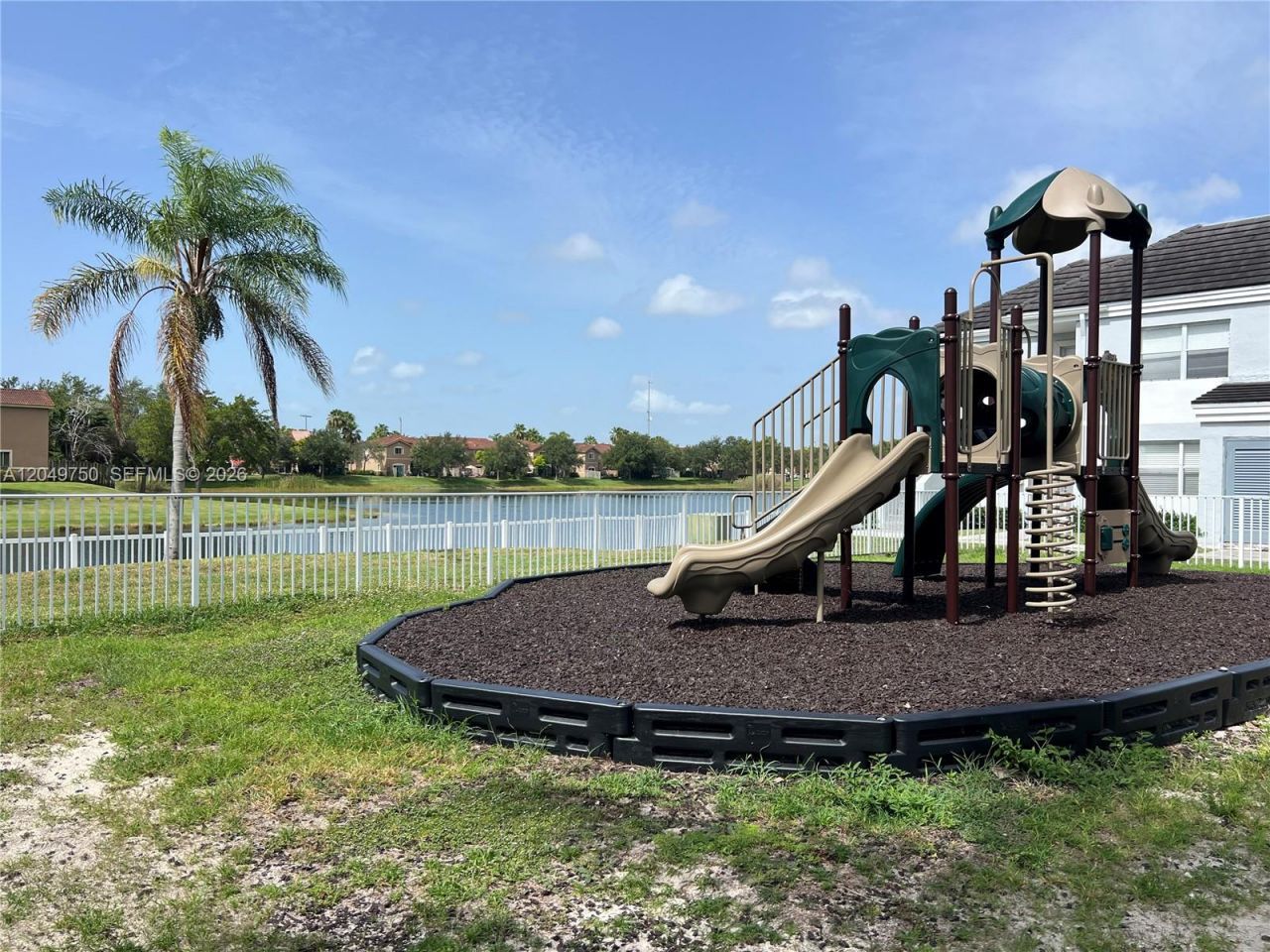 8500 SW 212th St, Unit 307, Cutler Bay, FL 33189 Photo