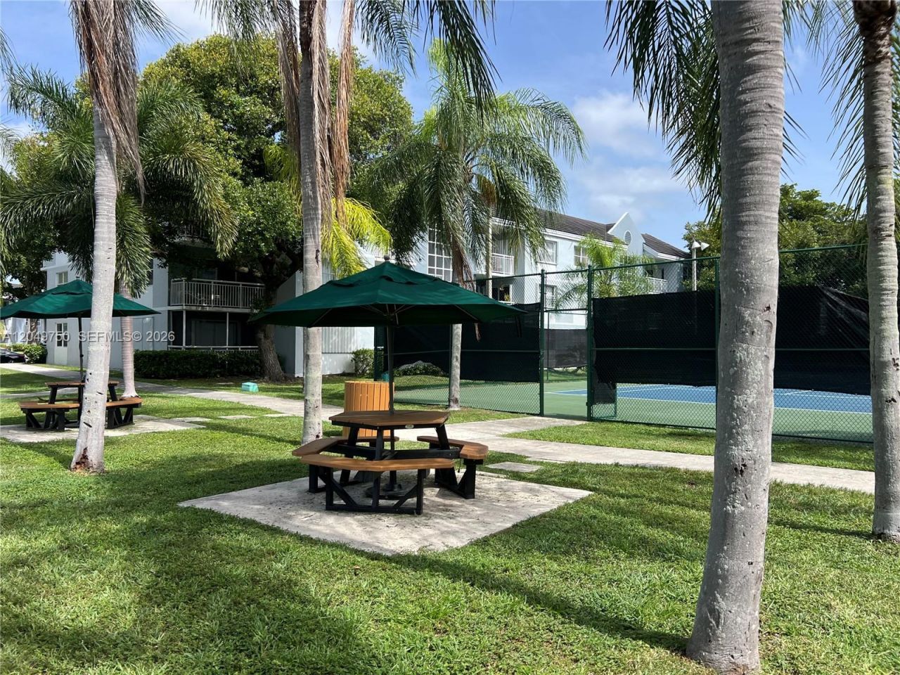 8500 SW 212th St, Unit 307, Cutler Bay, FL 33189 Photo