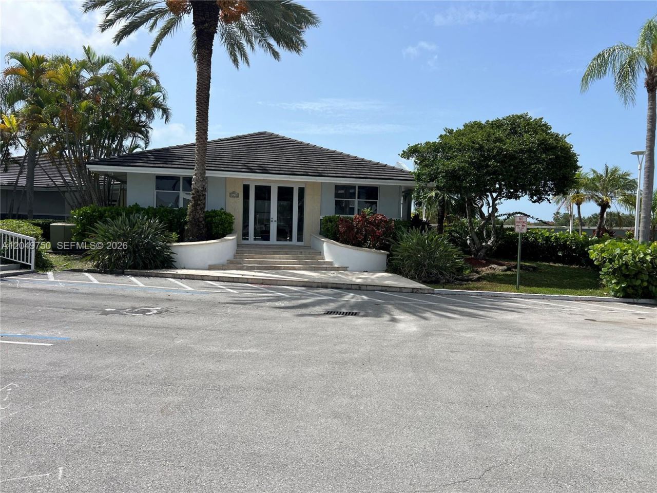 8500 SW 212th St, Unit 307, Cutler Bay, FL 33189 Photo