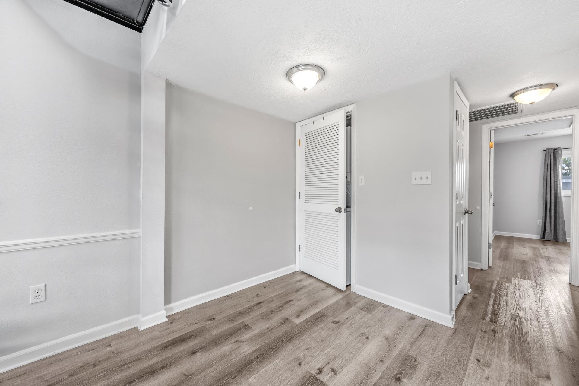 1600 Deer Creek Rd. Photo 13