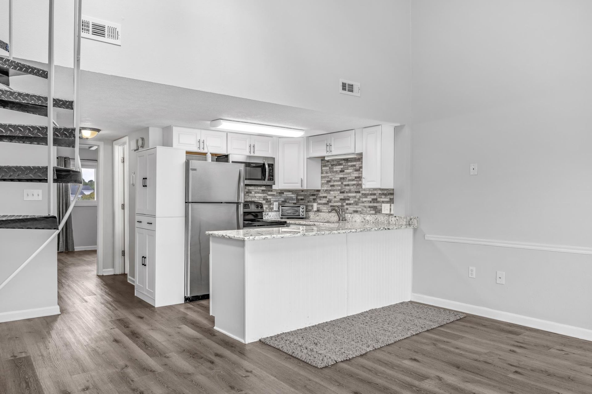 1600 Deer Creek Rd. Photo 4