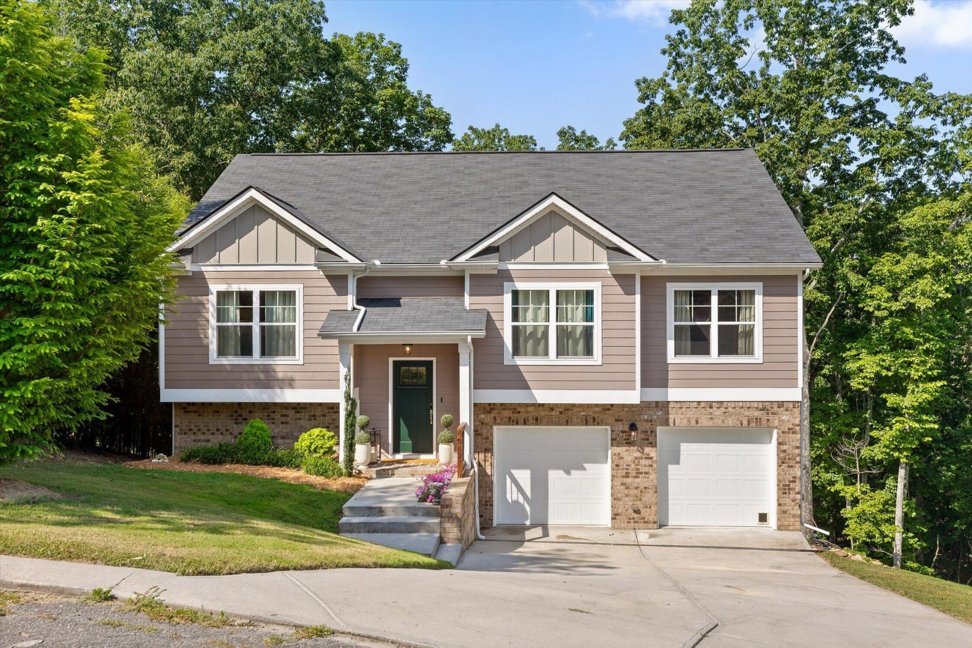 6362 Chandler Hill Road, Ooltewah, TN 37363 Main Photo