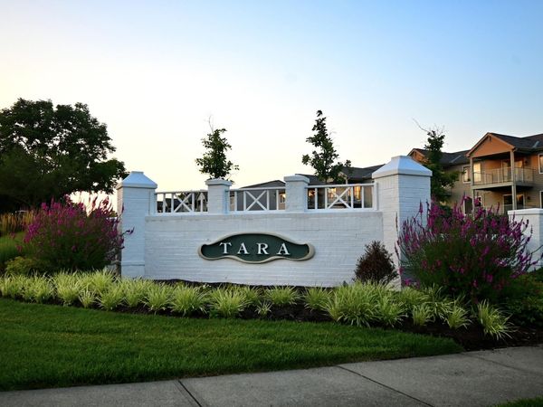 1840 Mimosa Trail, Florence, KY 41042