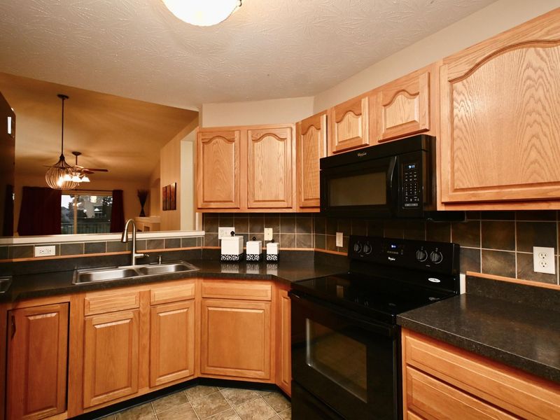 1840 Mimosa Trail, Florence, KY 41042 Photo 9