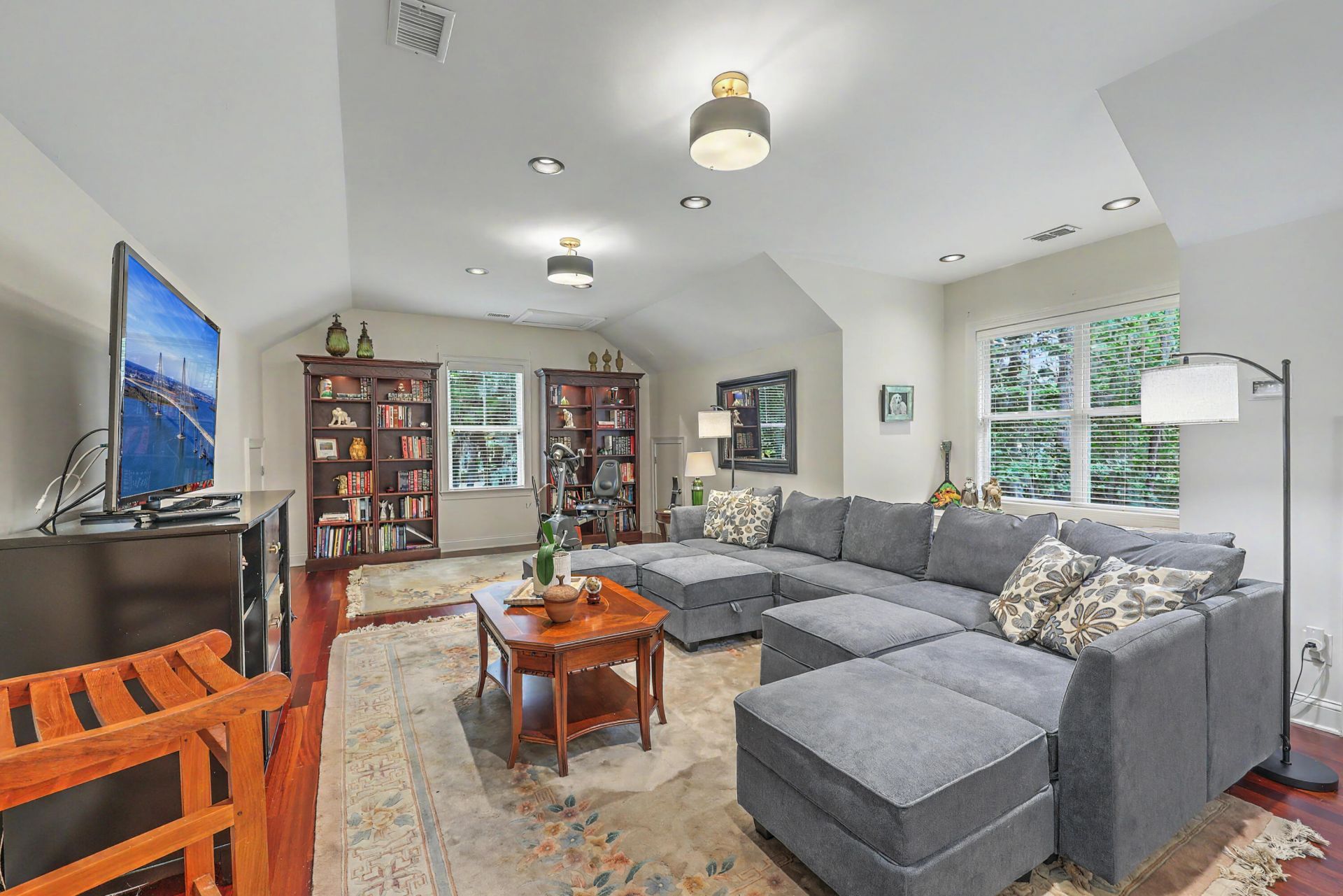 8655 Mcchune Court Photo 46