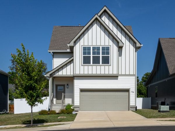 716 Caraway Ln, Nashville, TN 37211